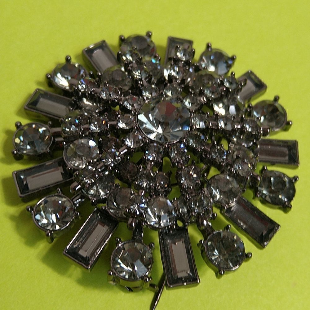 Large Iolite and Faux Diamond Pin - Picture 3 of 4